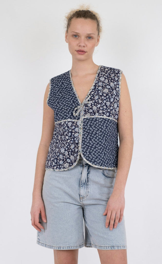 Neo Noir Vest - Karine - Blue