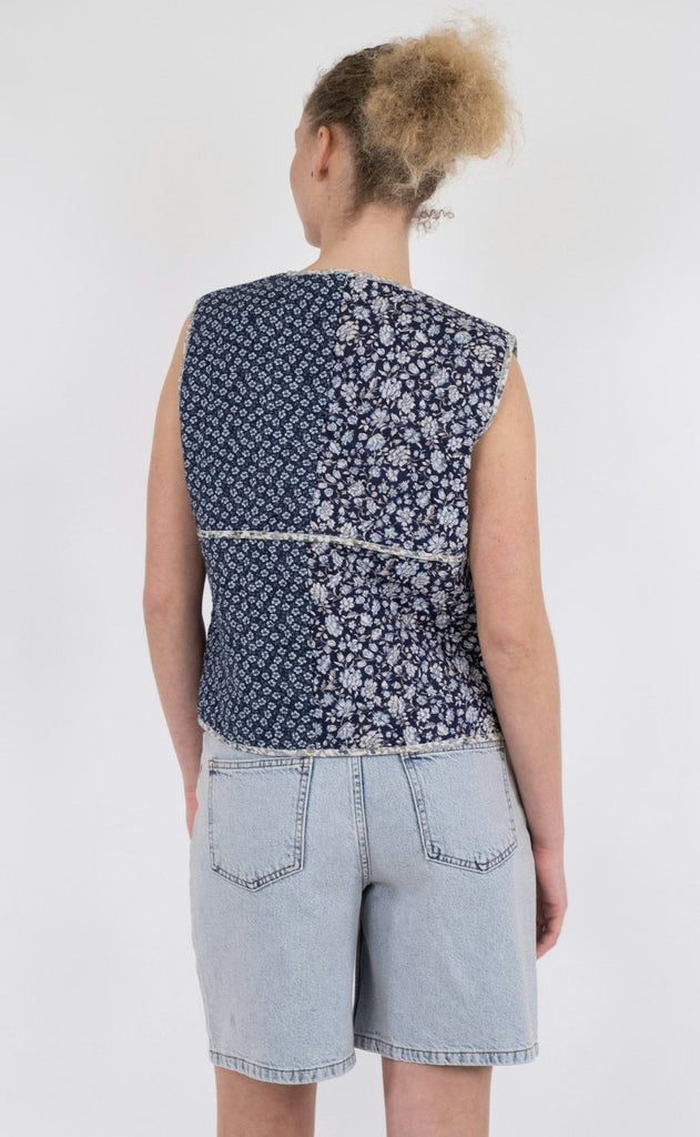 Neo Noir Vest - Karine - Blue