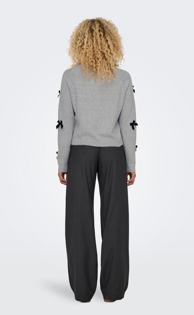 ONLY Pullover - Noelle Life Bow - Light Grey Mela/W. Black Bow