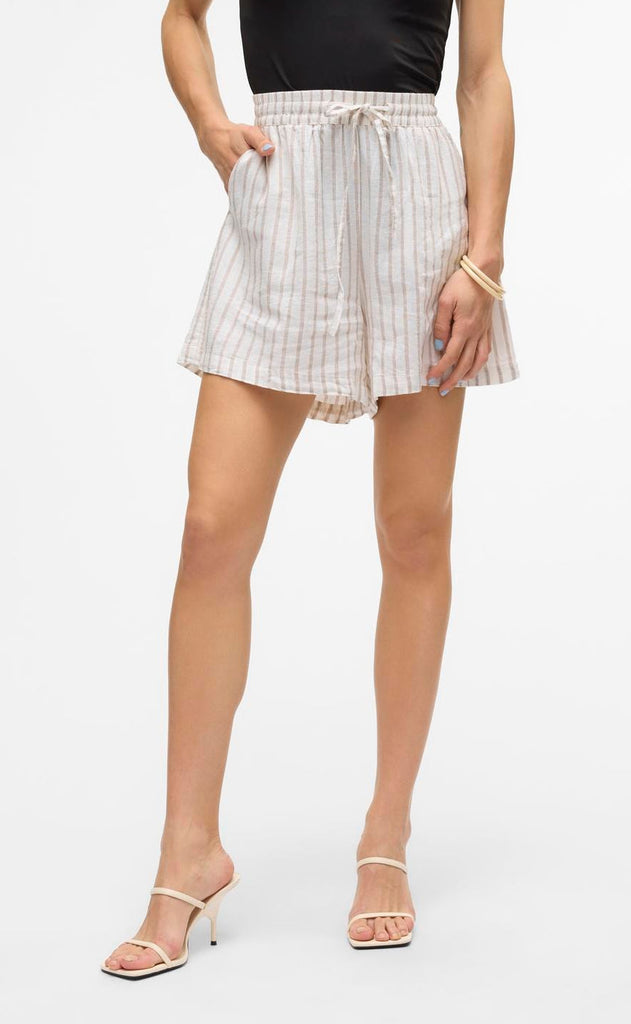 Vero Moda Shorts - Linn - Snow White